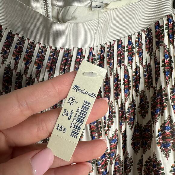 Madewell Women’s Pleated Diamond Floral Midi Skirt NWT Size 2 missing belt - Picture 5 of 9
